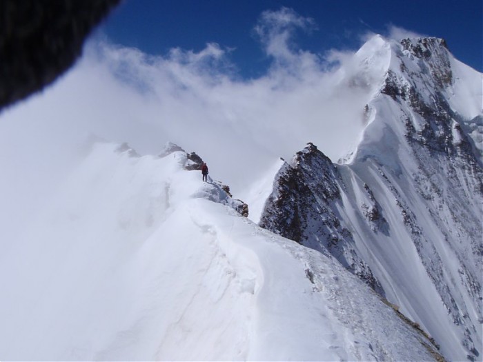 widok  na piękna grań Nanda Devi East 